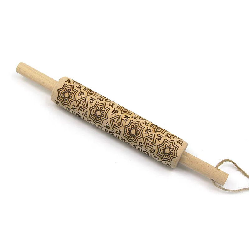 Wooden Embossing Rolling Pin With Folksy Flowers Pattern (1)  F1710-3